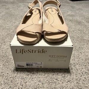 Life Stride Women's Taupe Canvas Sandals
